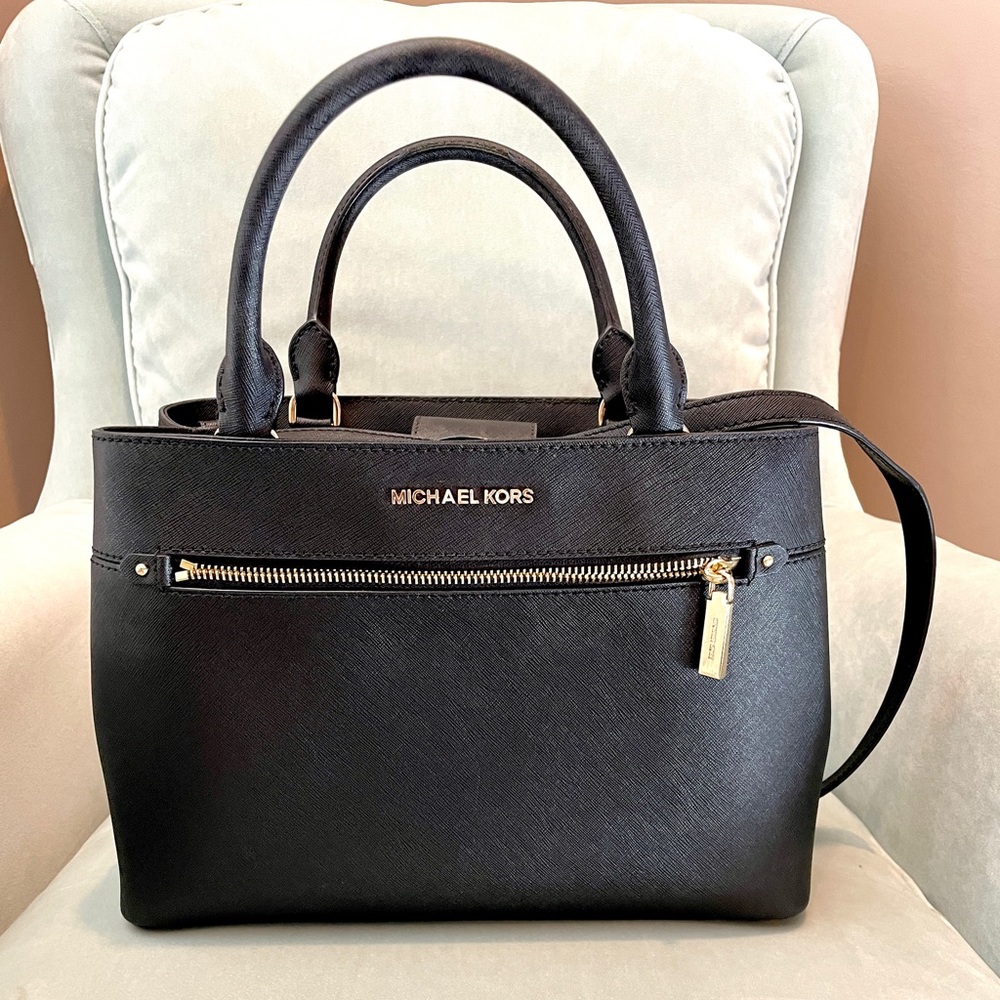 Michael Kors black leather purse